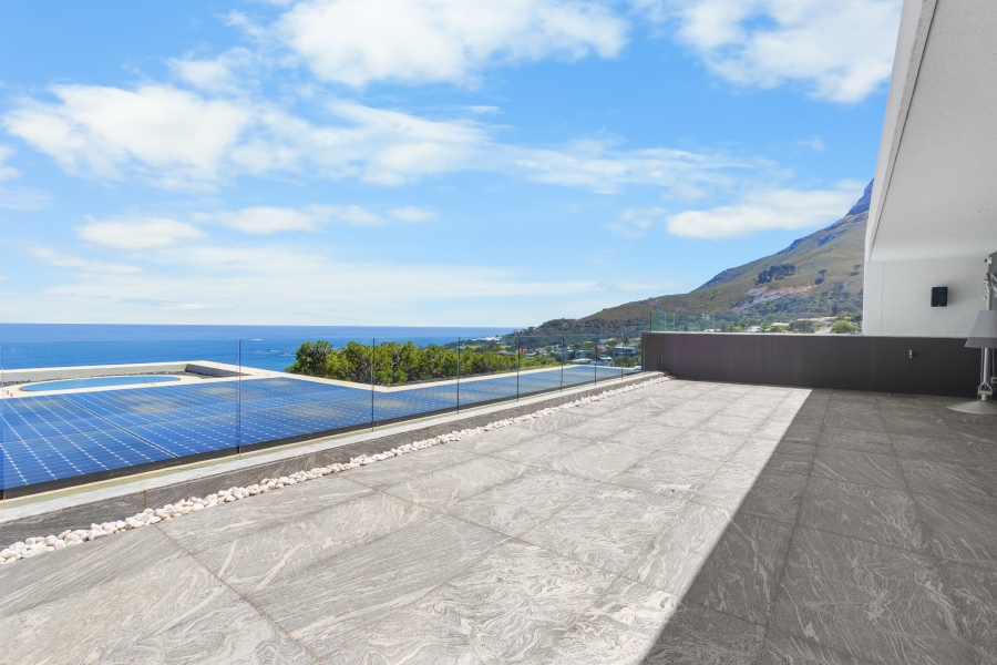 5 Bedroom Property for Sale in Camps Bay Western Cape